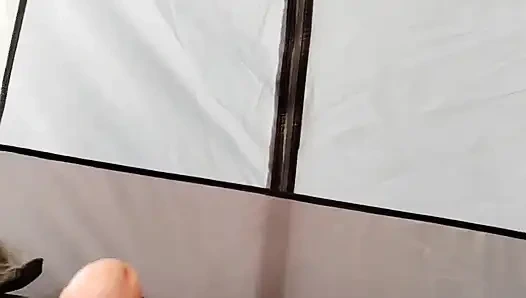 Büyük götlü güzel çadırda vahşi sabah macerası