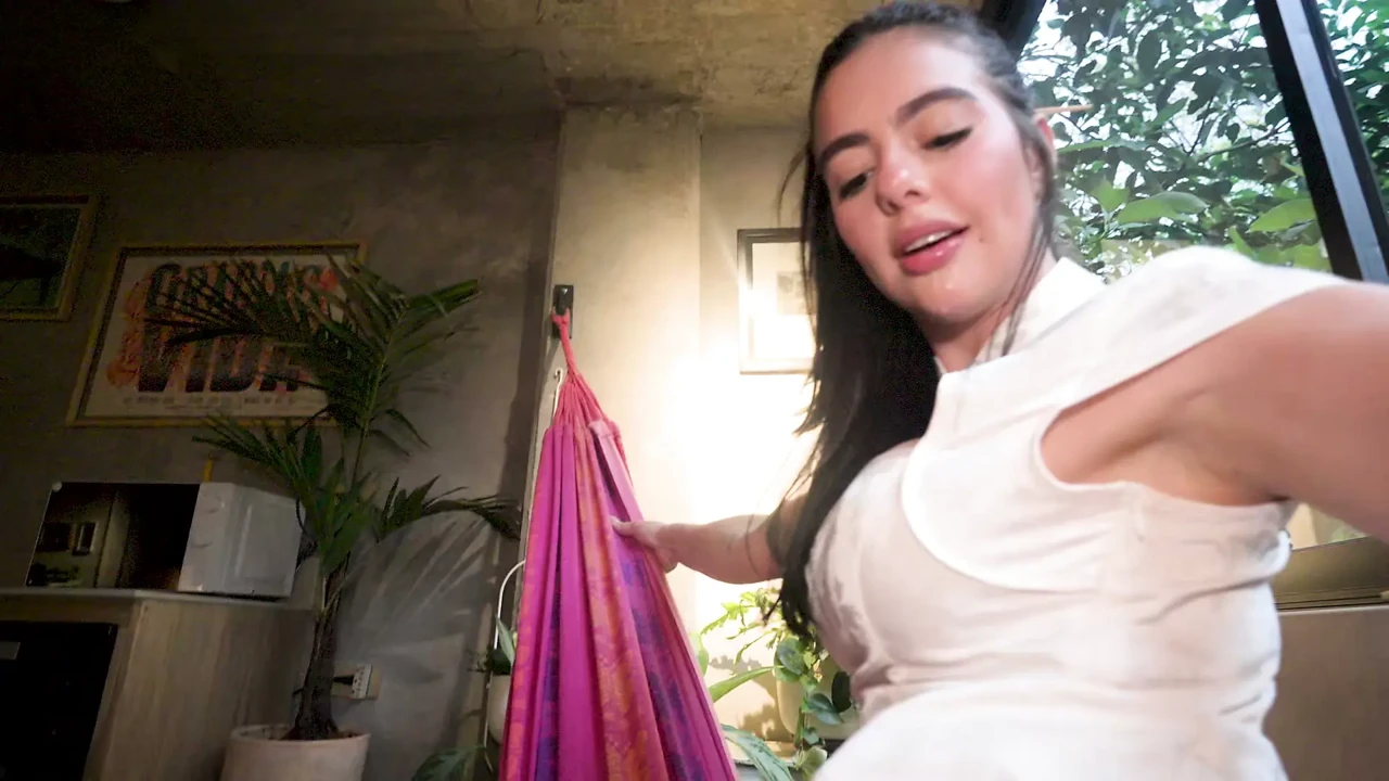 Today I transform into a Latina Geisha capable of draining you dry &ndash; Iris Rodriguez & Danner Mendez