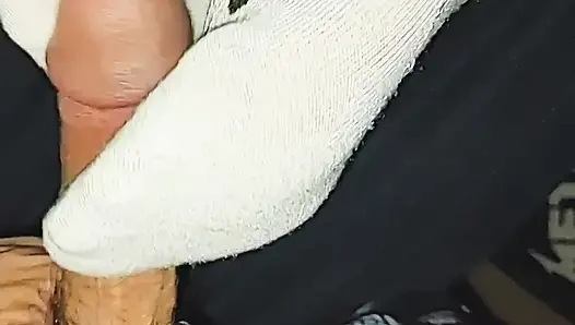 Yaramaz küçük tek boynuzlu at bileği çoraplı çorapla boşalma