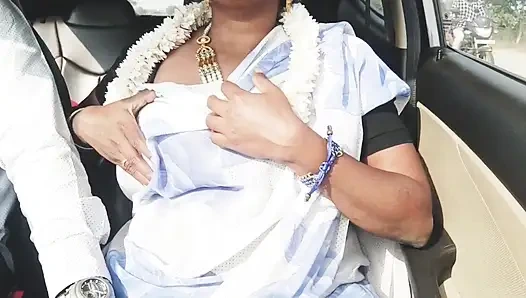 Hintli kadın arabada seks yapıyor Telugu bhabi araba uzun süre üvey oğluyla sikişiyor