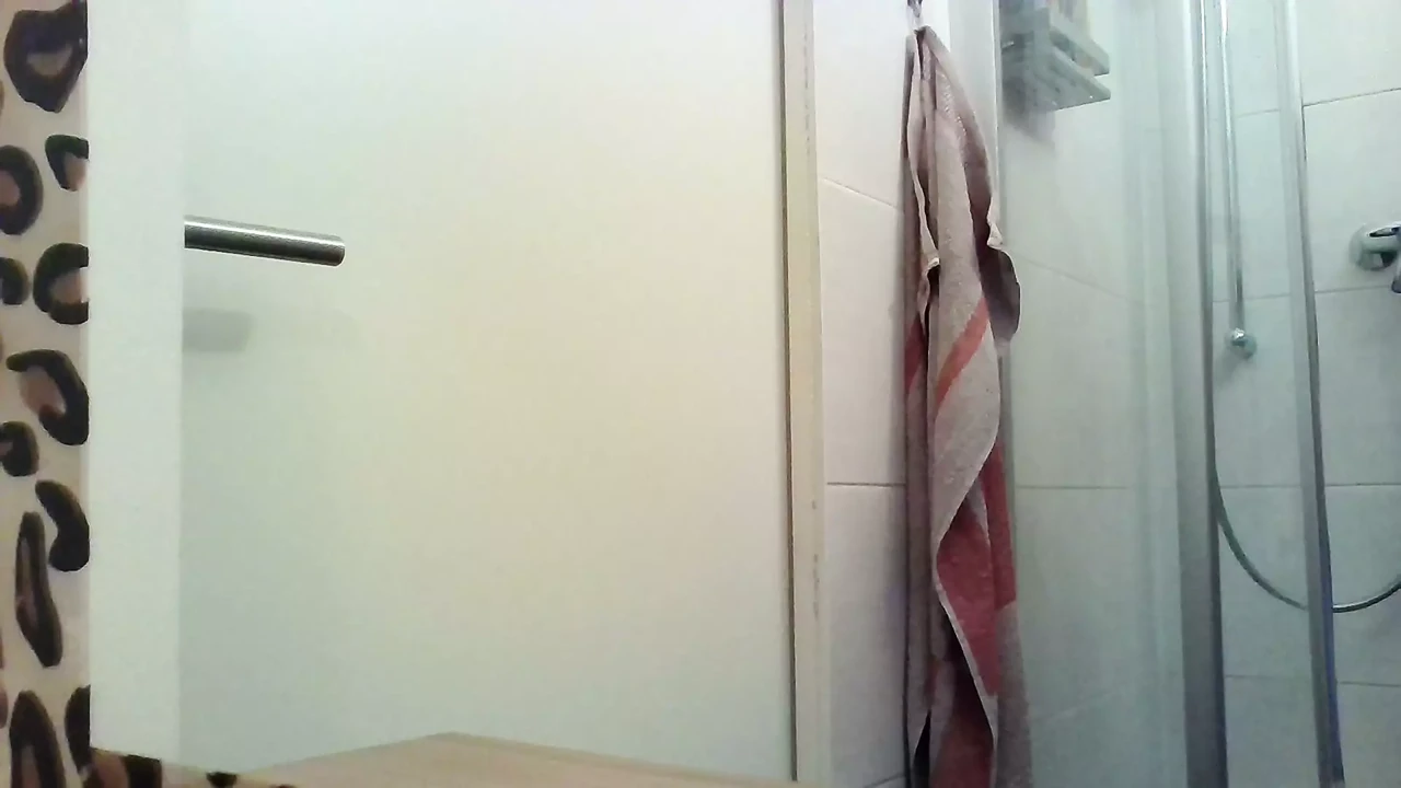 Cumshot in the bathroom