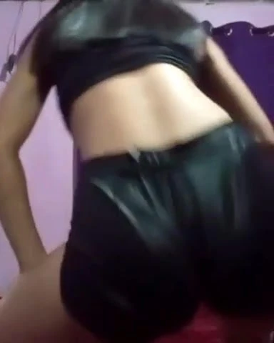 Mih Ramos rebolando pra mim