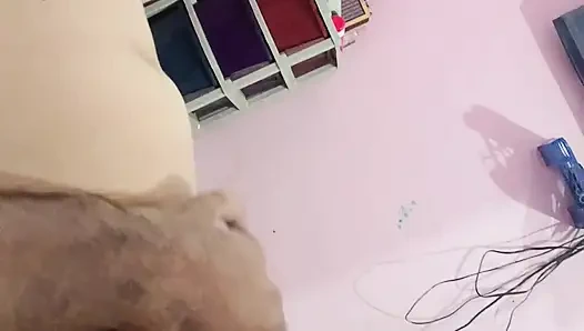 Bhabhi ke mast dhud ki massage ki