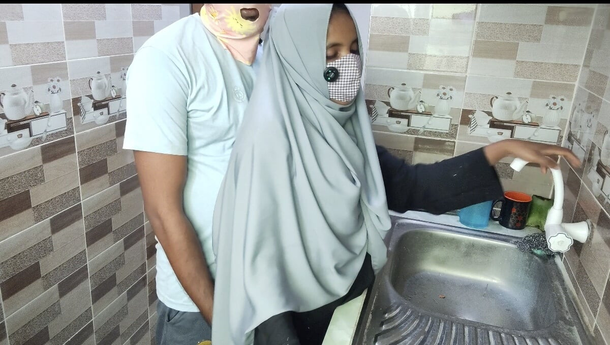 Por favor, não goze dentro da minha buceta eu não quero estar grávida agora Desi Hijabi xxx