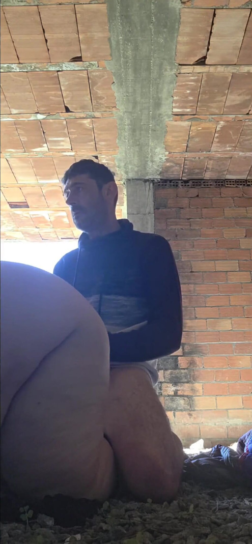 Ich werde in einem verlassenen haus gefickt, bis sie in meine muschi kommt | Clip 1