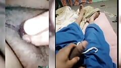 Indiana paquistanesa menina em sexo secreto com seu namorado Urdu , falando putaria, último vídeo em asimxsim