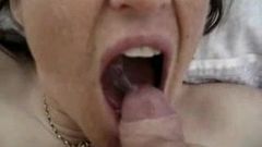 Mature woman gets a huge cumload in her mouth!