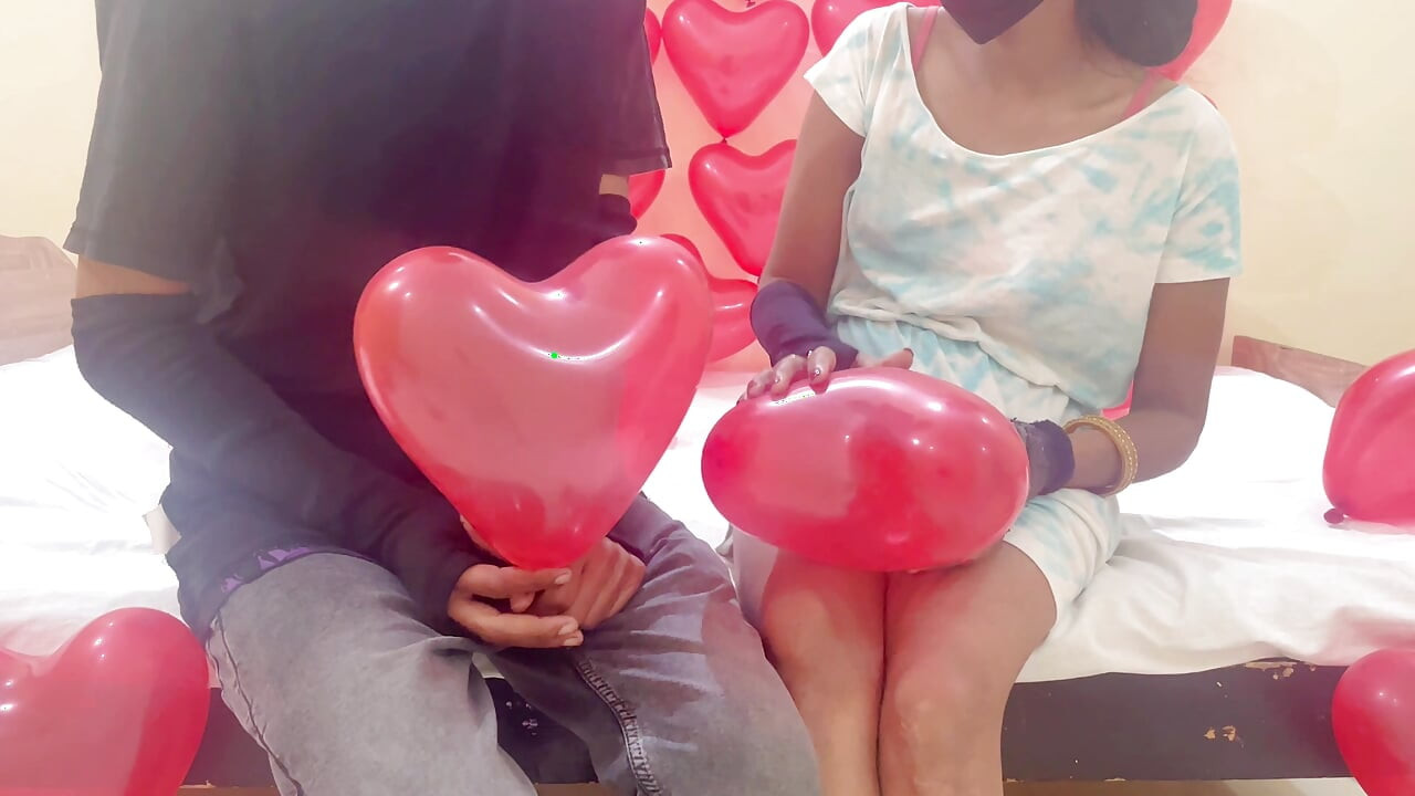 Crazy Poonam Enjoy Valentine Day With Her Boyfriend