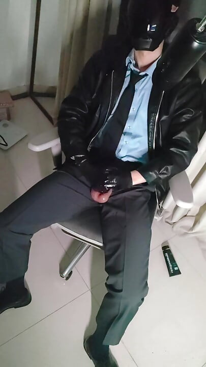 Plot - ASMR class at school