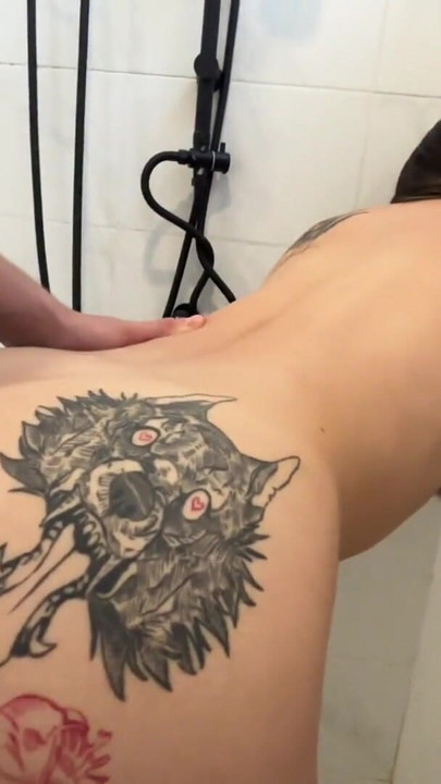 A hot stepsister seduced me with a striptease and sat on my face. | Clip 1