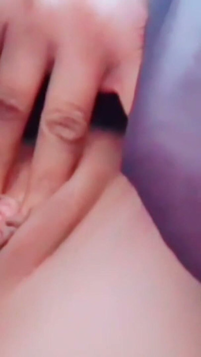 Automatic water coming from pussy, pussy is very wet, the restlessness of lust is increasing inside me, my hot ass is very excited to take your cock. | Clip 1