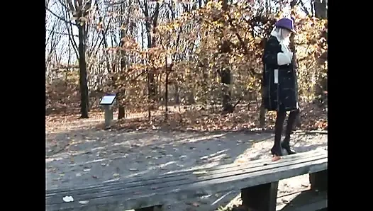 Homemade Porn with Wonderful Amateur Married MILF Masturbating Her Pussy