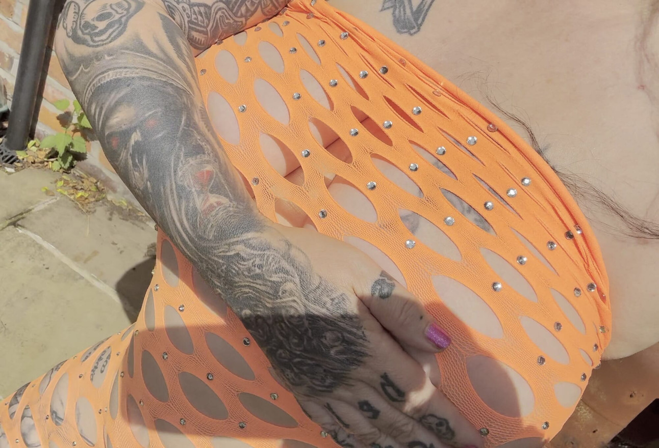 Neon Net....