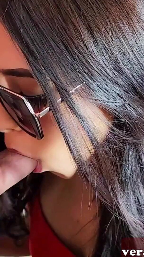 18yo mexican latina teen Aracely Ferraz meet german old man for fuck | Clip 1