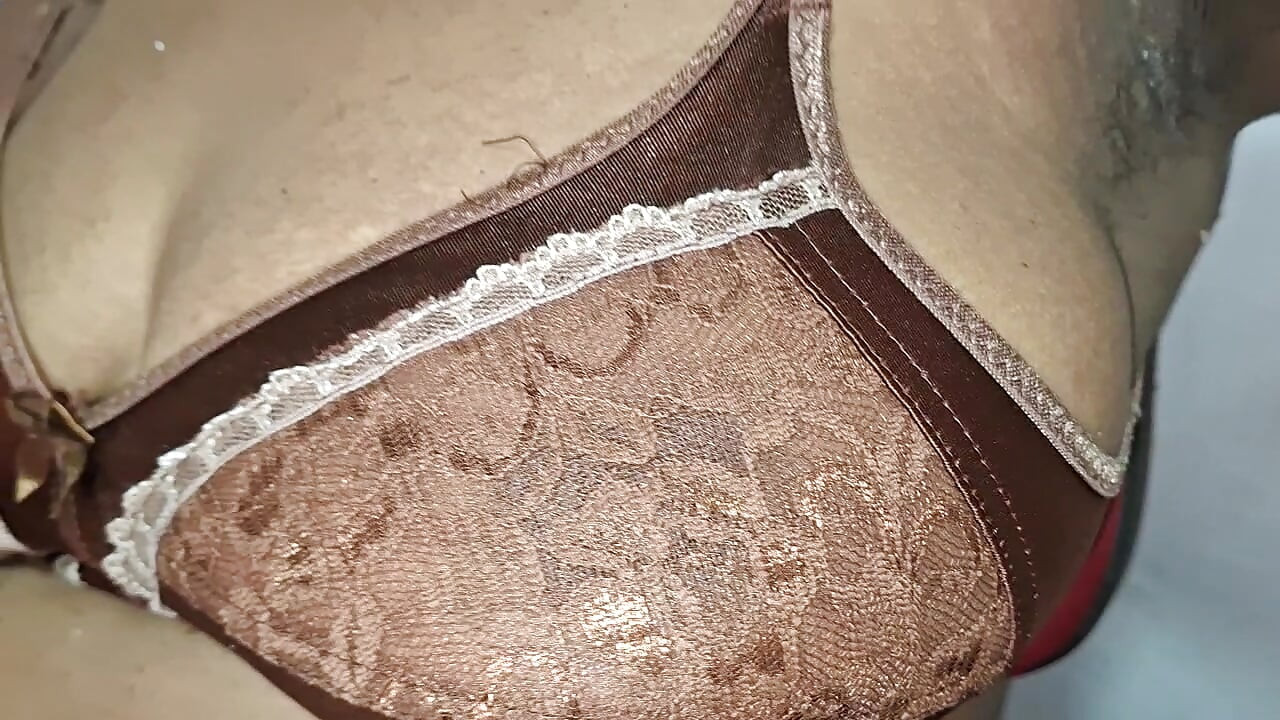 Grabación de belleza asiática en casa