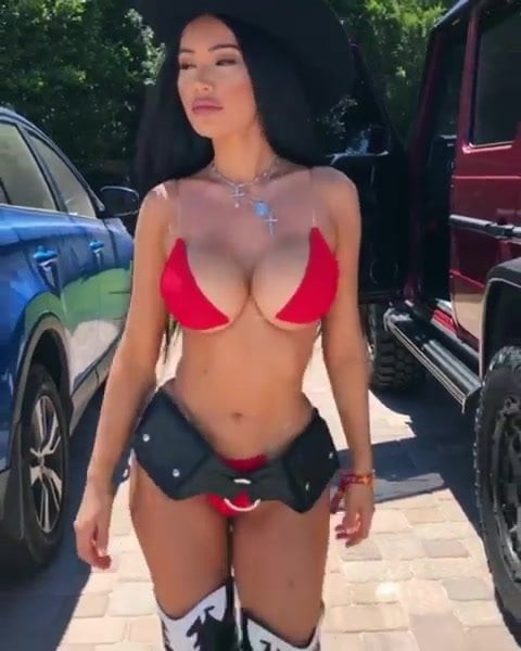 Bimbo zeigt an