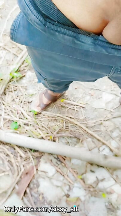 Outdoor piss then try to get my impotent limp dick hard