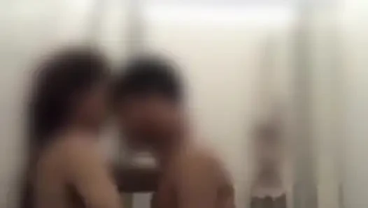 Hintli ateşli oğlan ve ateşli kızlar tam video