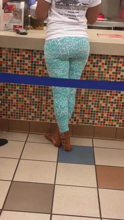 bubble booty in light blue tights