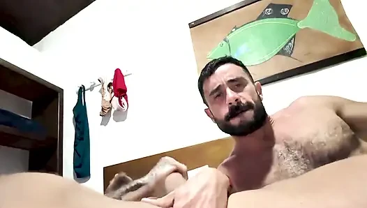 Sikinin tadını çıkarıyorum!