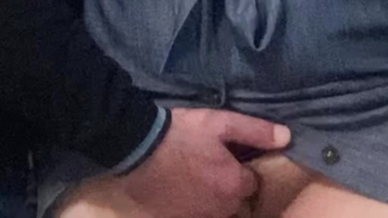 Omg!!! Os dedos sujos do estranho esfregavam a buceta m