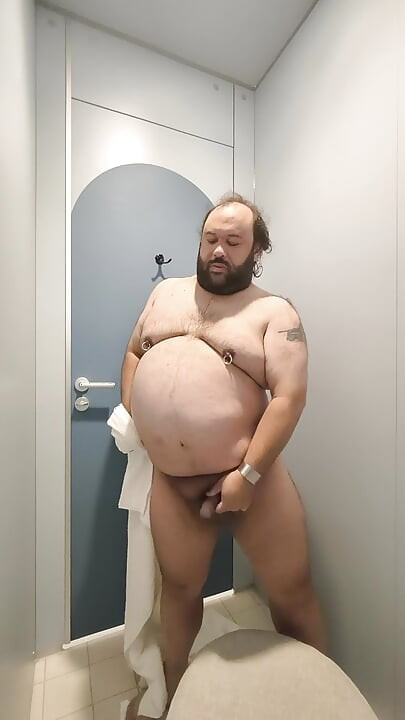 Buiseqy pool stall