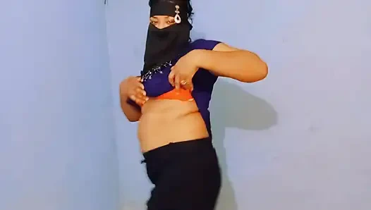 Desi sexy dance with my Girlfriend