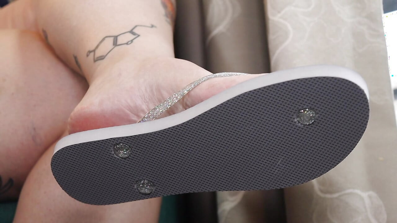 Sara Star flip flop lóg