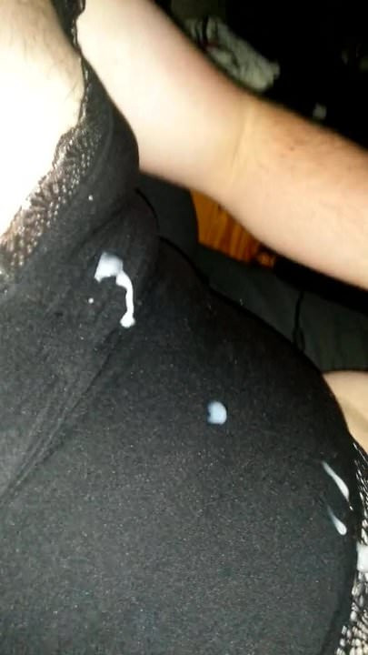 Cumming in panties and stockings