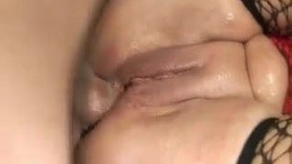 Mature loves hard in her puthole