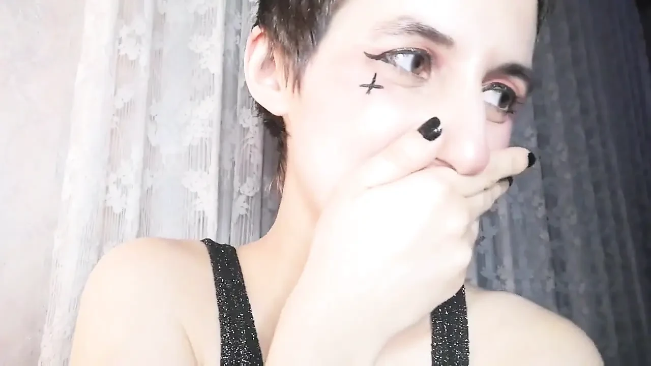 Giantess laughs at your tiny dick