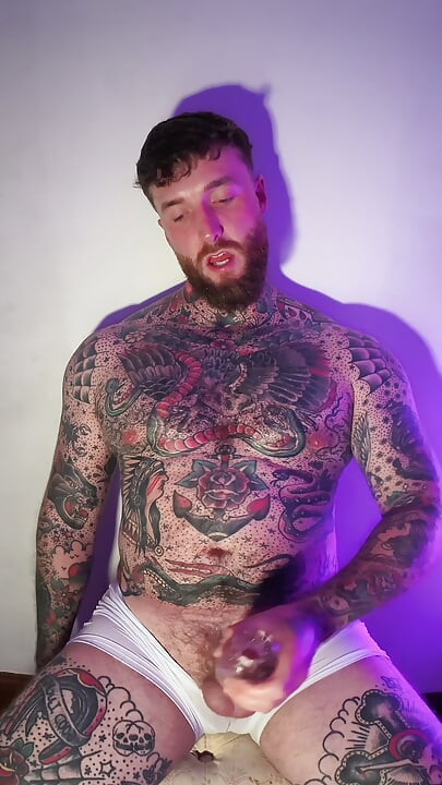 FULL VIDEO - Tattooed Dom Big Dick Cumshot Solo