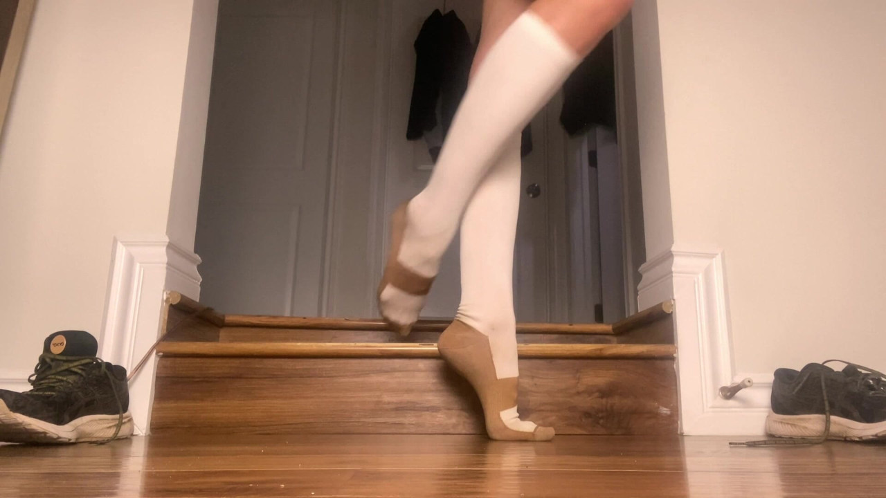 Knee-High White Socks Worship + Removal