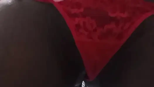 Herkesin orospusu, Baduero, oyuna geri döndü, gel durmadan o amcığı sik.