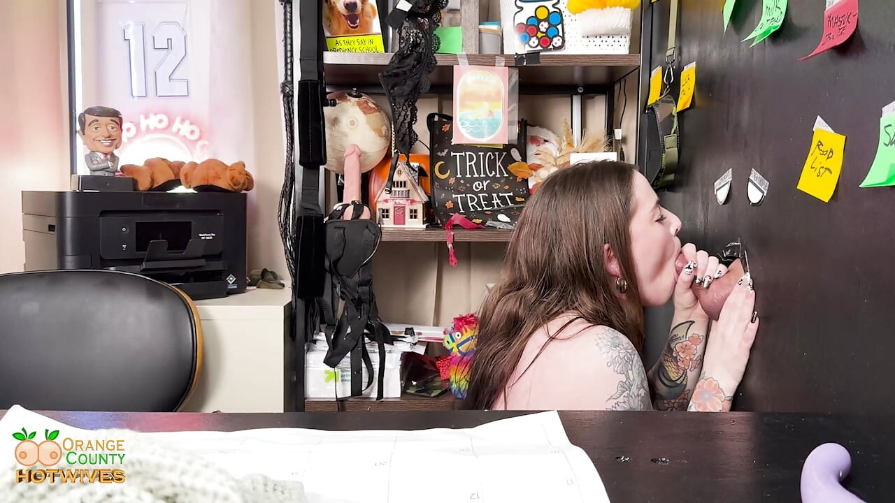 Thư ký OCHW 192 GLoryHole Mercy Marie