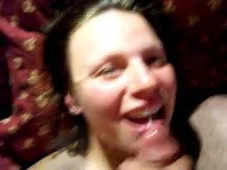 girlfriend enjoys facefuck and facial