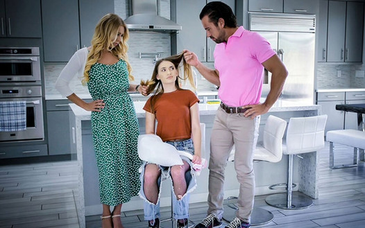 A nevelőszülők, Katie Morgan és Johnny dominanciát gyakorolnak az új mostohalányuk, Sera Ryder felett