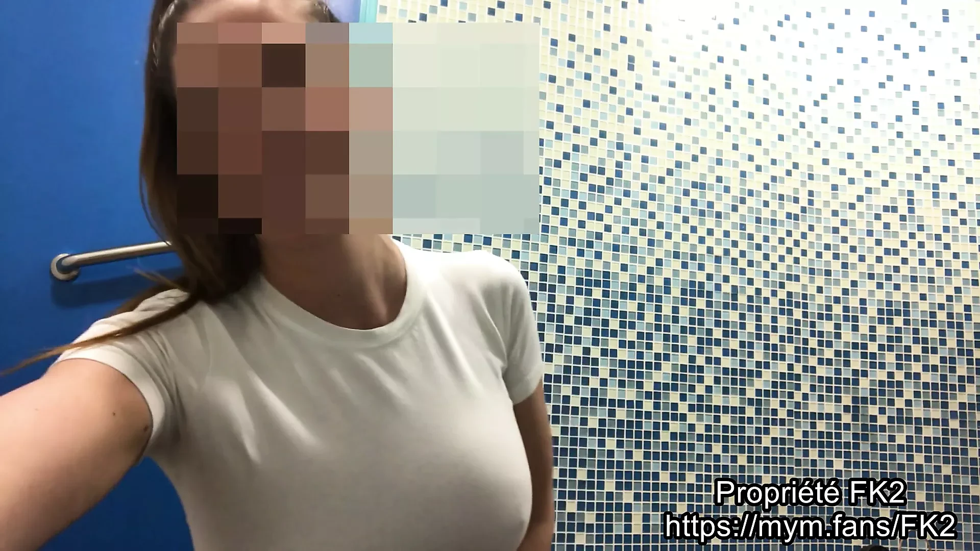 Fk2 - 熟女在商场里被陌生人干