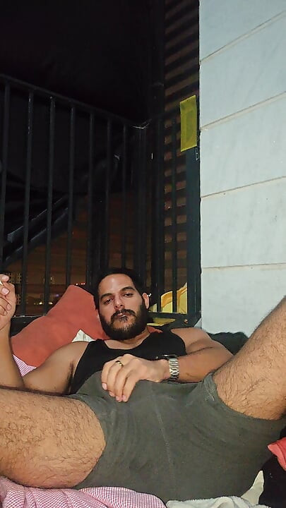 Welcome back I smoke you suck