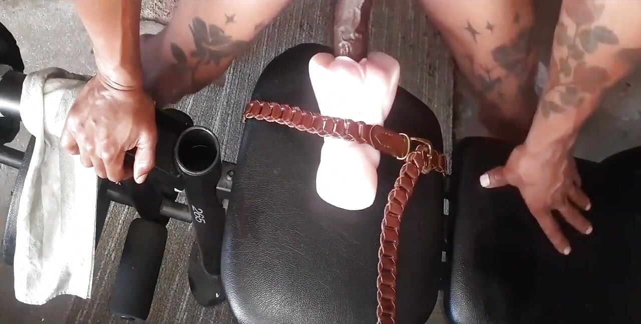 (kết thúc trêu chọc bằng chân) Đụ fleshlight cumshots