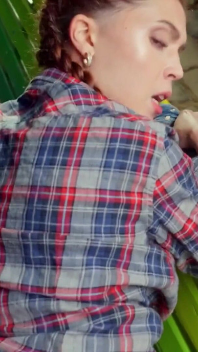 HUNT4K. Ее идеальная задница была сделана для публичного измены | Клип 2