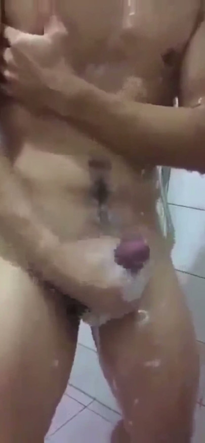 Desi boy masterbating in washroom. | Clip 1