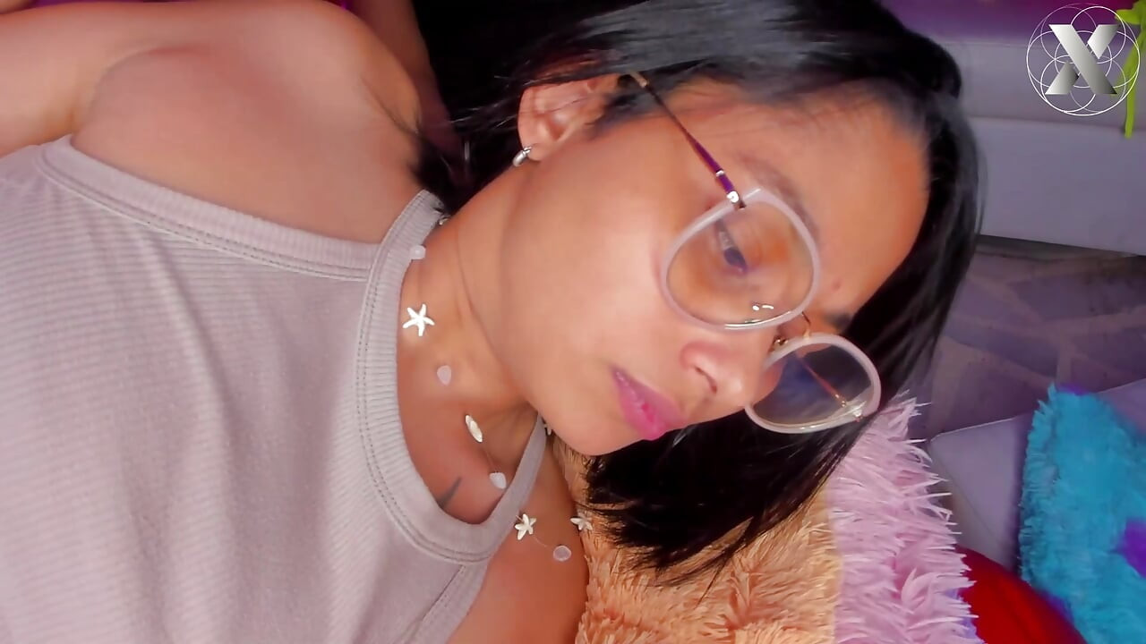 Tongue All Over That Dripping Wet Pussy