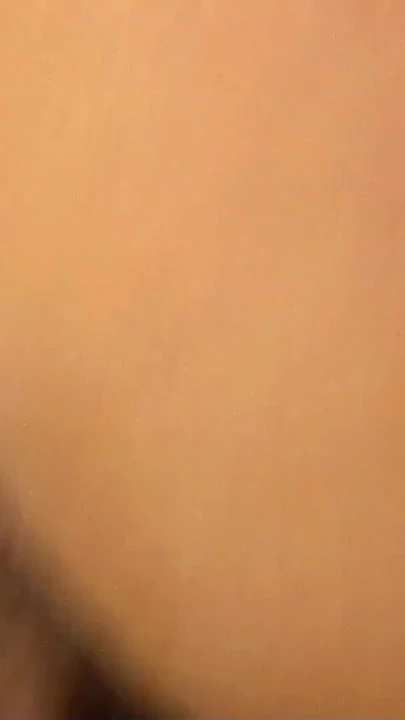 Συναρπαστική στιγμή από το "Blonde Step Sister έπιασε τον Bro Jerk και τον βοήθησε με το σεξ να νιώσει καλά"