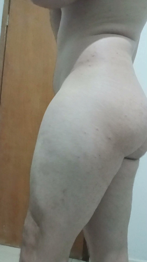 Femboy with the leg worked out from the gym