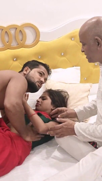 אבא חורג הודי דס זקן משחק מקדים רך שלישיית סקס | קליפ 2