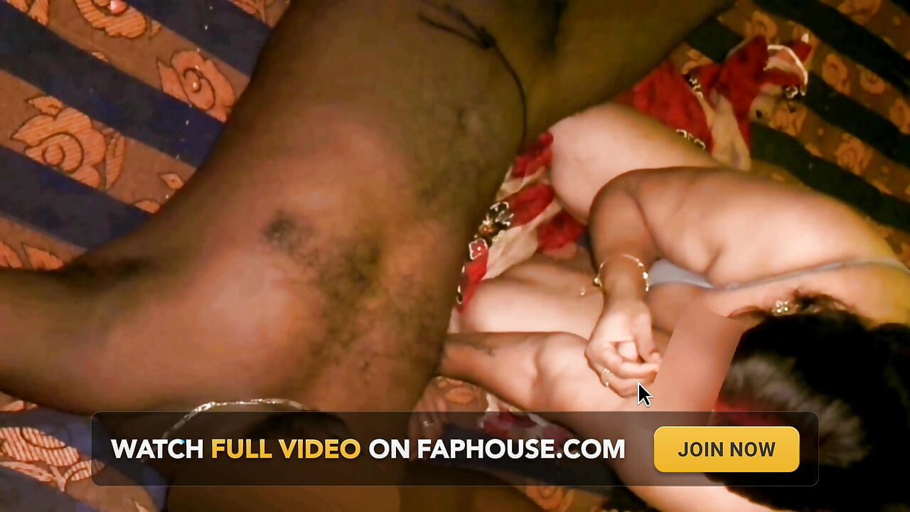 Indiana tamil gordinha esposa Lux trai com BBC Bull: Lipkiss &boobs Suck Foreplay!