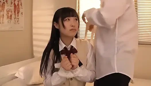 Ketika Noa memilih untuk menyerahkan dirinya sepenuhnya diperiksa oleh dokter