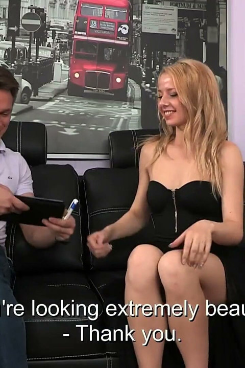 Sevimli Olivia Grace alınıyor ve sikiliyor