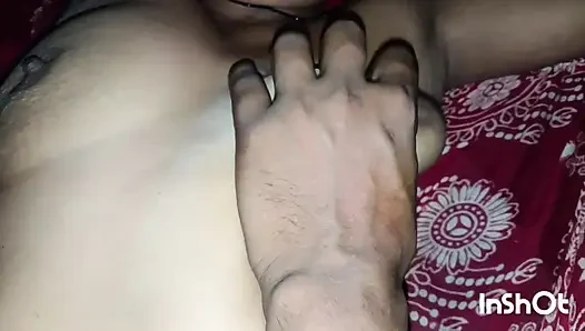 Sali ne to had kar india Bhabi chudai dekh rahi thi